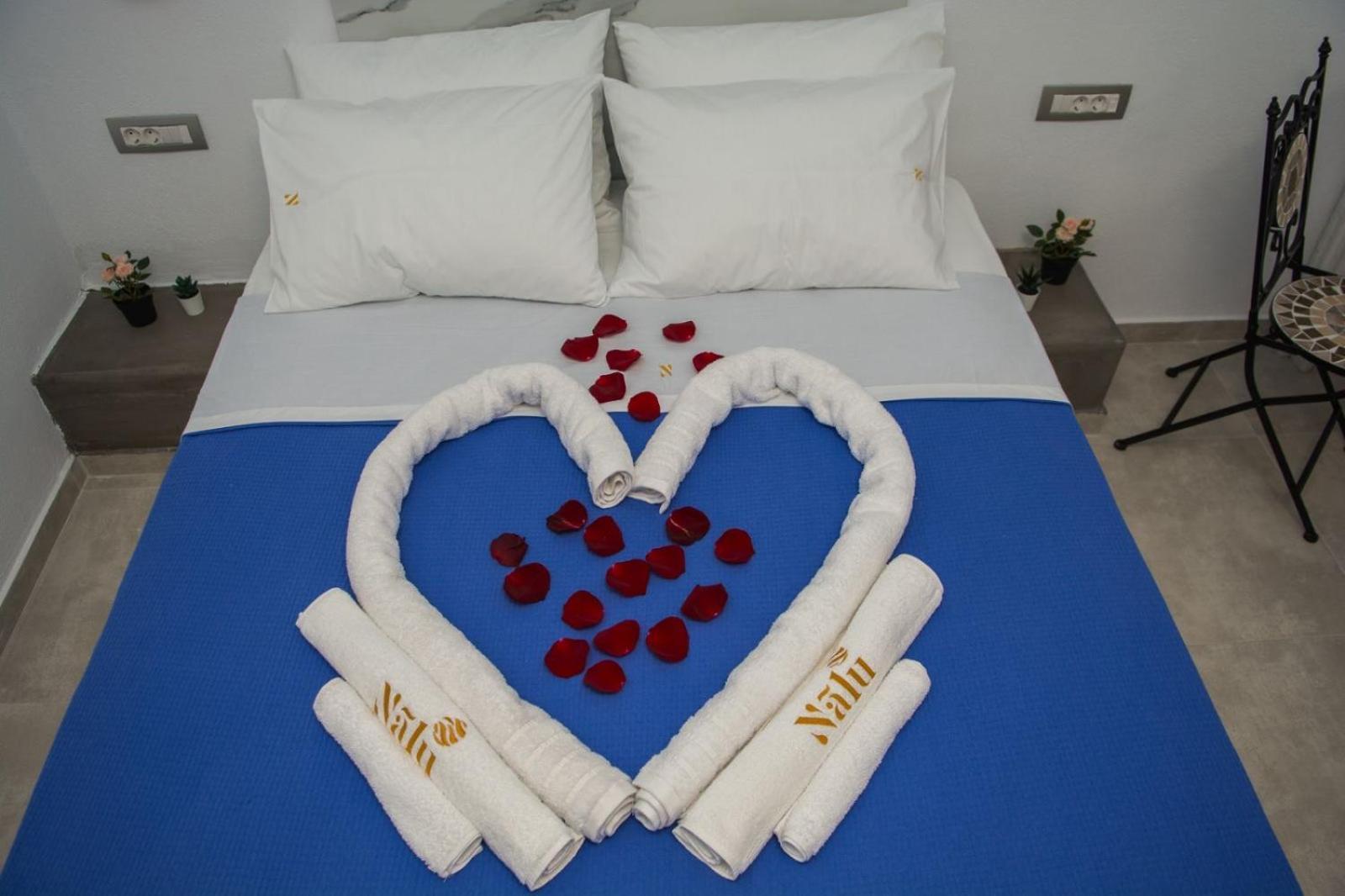Nalu Suites Φηρά Εξωτερικό φωτογραφία