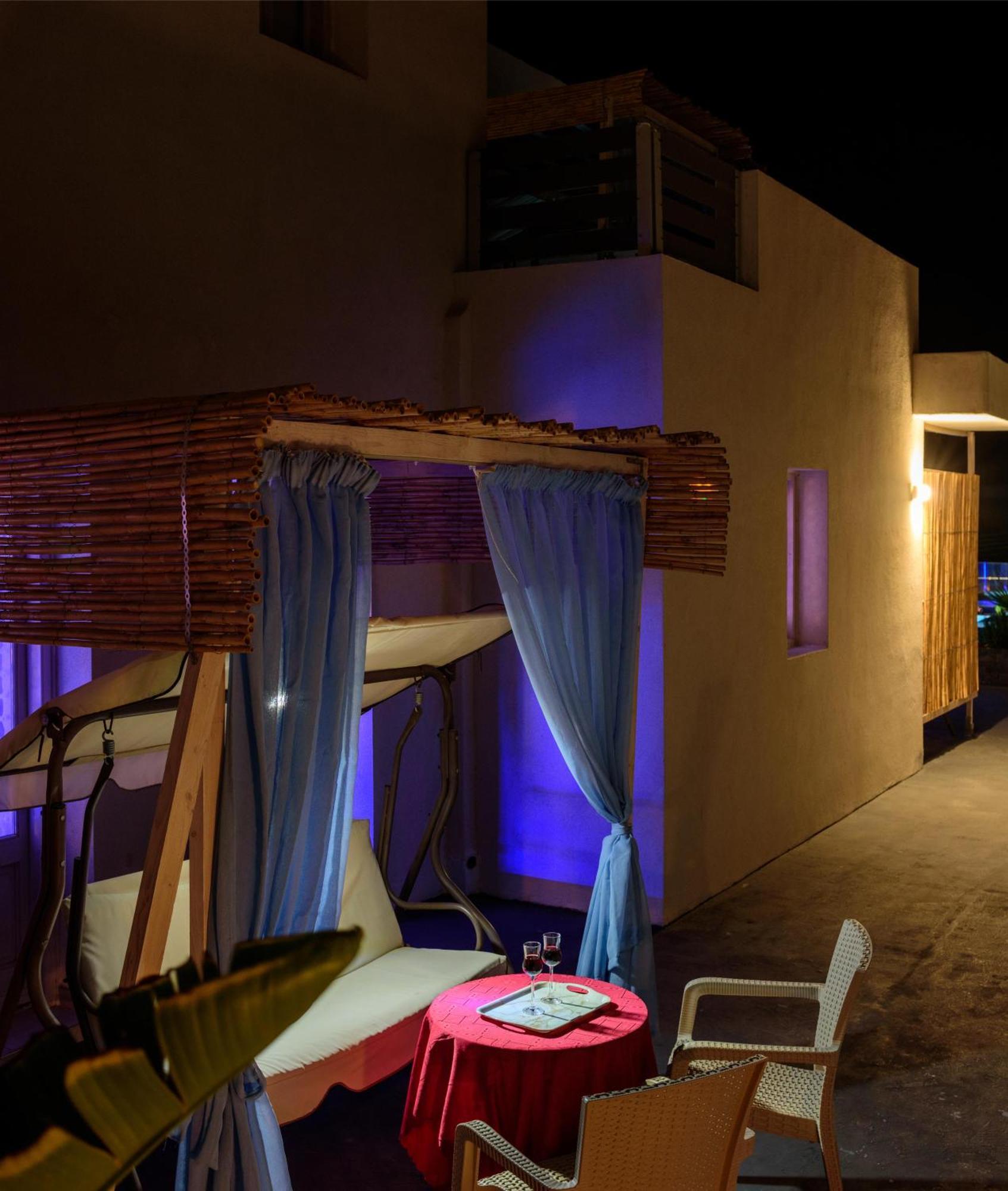 Nalu Suites Φηρά Εξωτερικό φωτογραφία