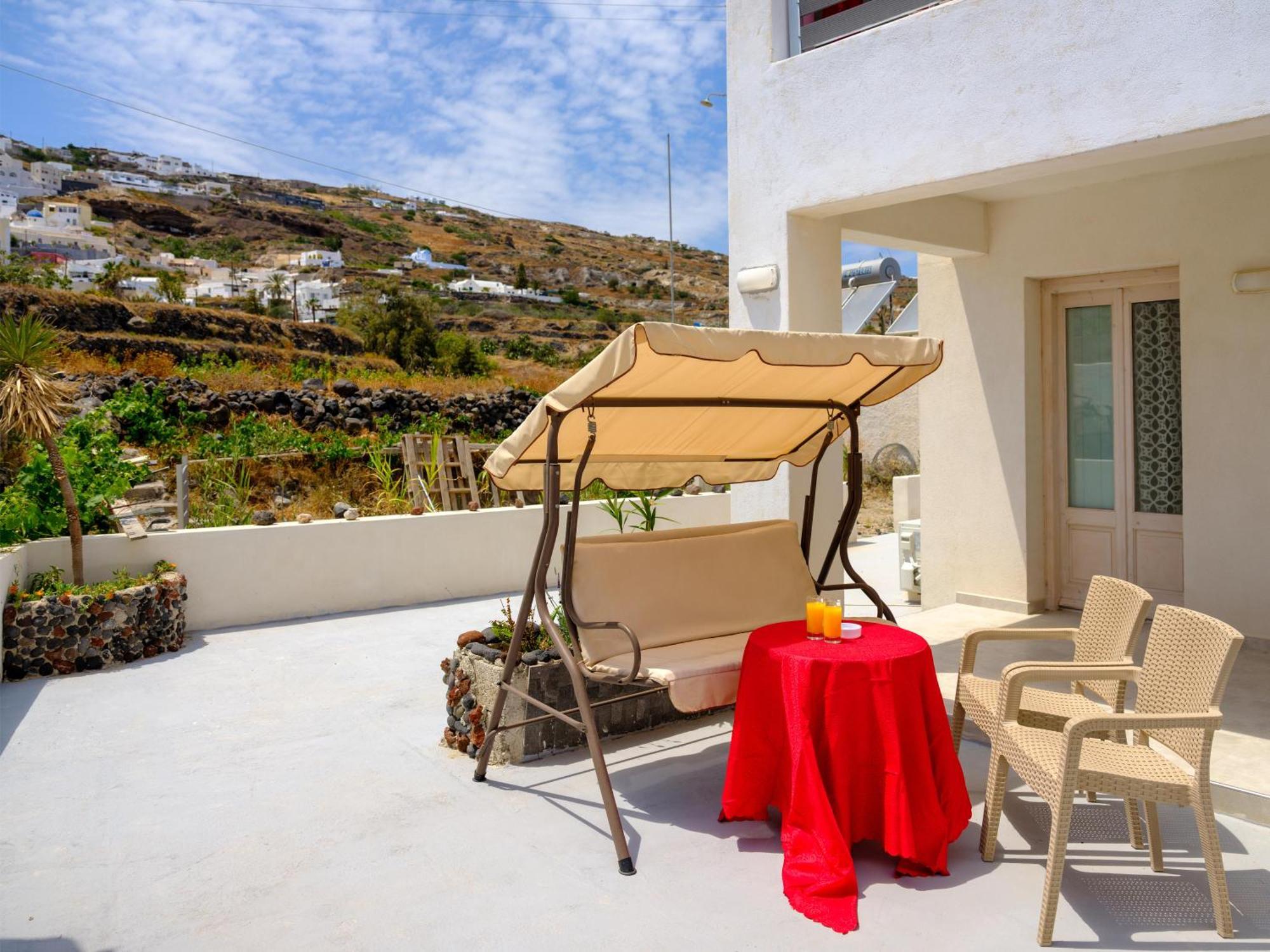 Nalu Suites Φηρά Εξωτερικό φωτογραφία